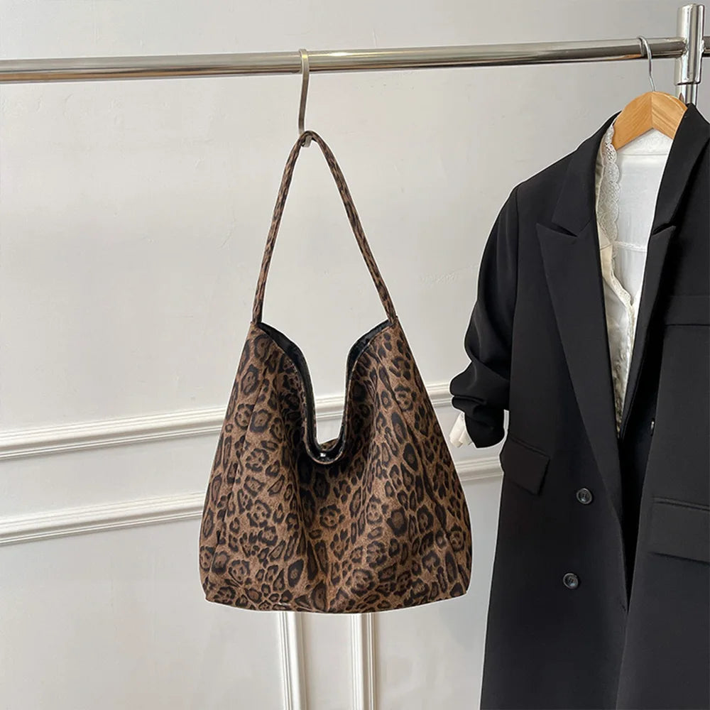 Bloom Leopard Chic Bag