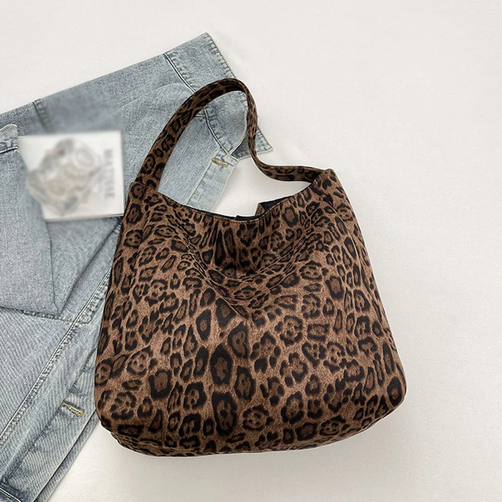 Bloom Leopard Chic Bag